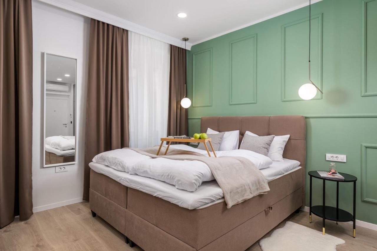 Area2 Center Luxury Apartment Рийека Екстериор снимка