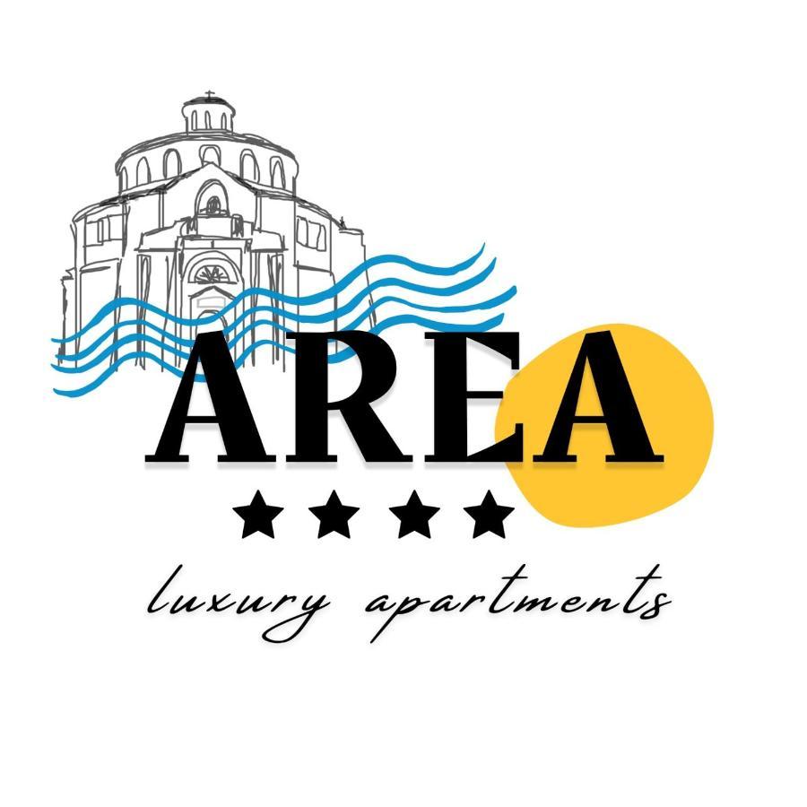 Area2 Center Luxury Apartment Рийека Екстериор снимка
